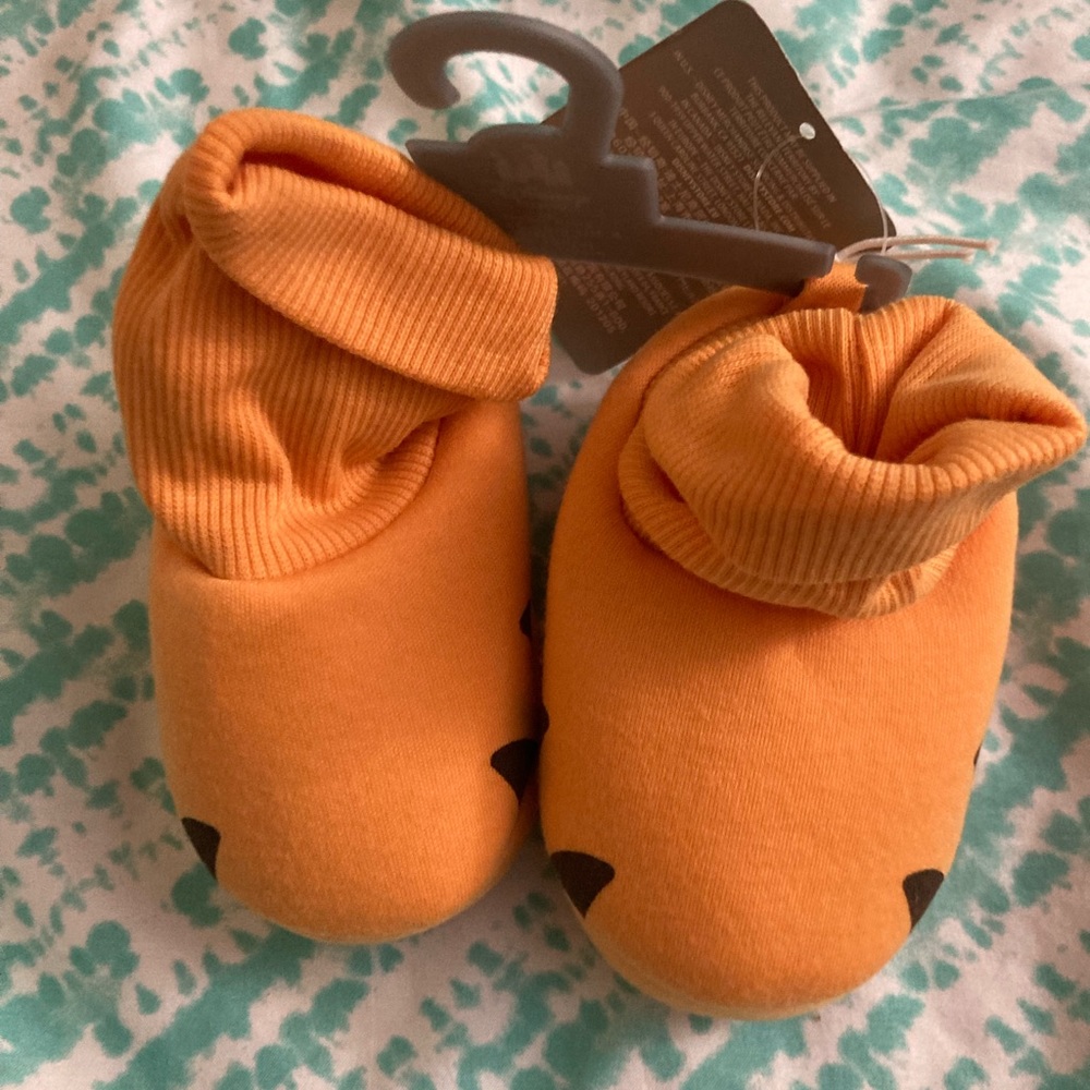 Disney Baby Tigger Slippers